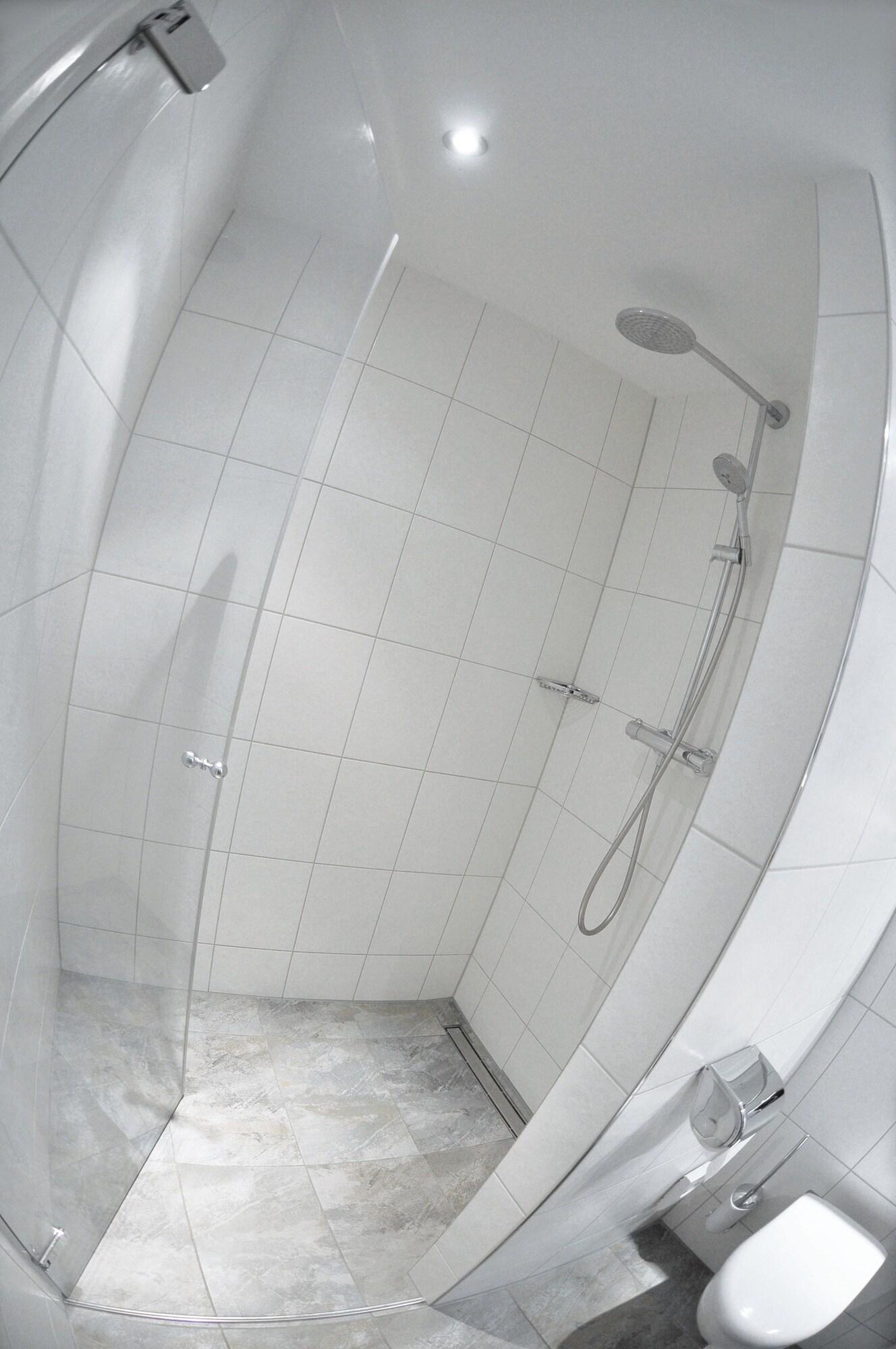 Hotel Adelante Boutique 4*