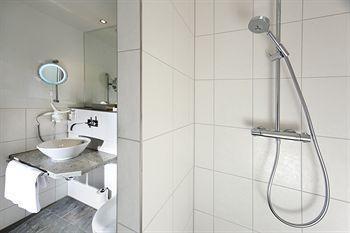 Adelante Boutique Hotel 4*
