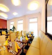 Hotel Adelante Boutique 4*